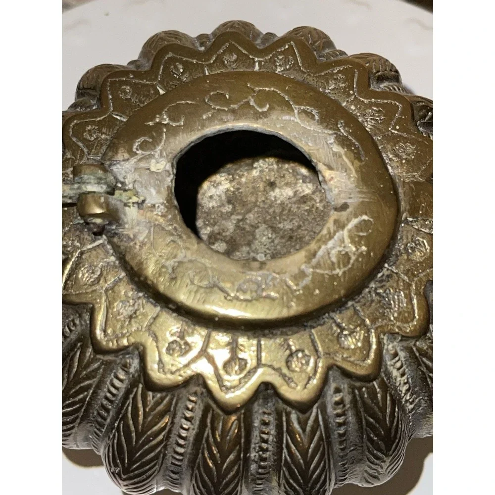 Antique Indian Cast Bronze Mughal‎ Footed Ink Well w/ Peacock Lid & Fluted Sides